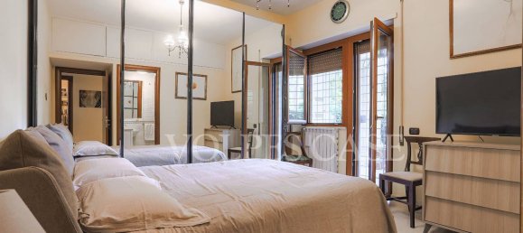 Apartamento T4 em Rome, Italy N.º 341768 18