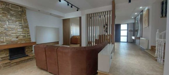 5 chambres Villa à Aradippou, Cyprus No. 20994 2