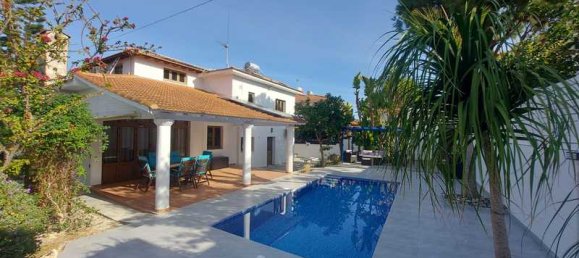 5 chambres Villa à Aradippou, Cyprus No. 20994 13