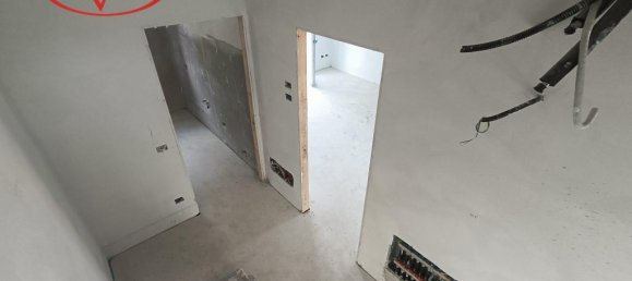 Дом с 4 комнатами в Сан Джованни Вальдарно, Италия № 235429 11