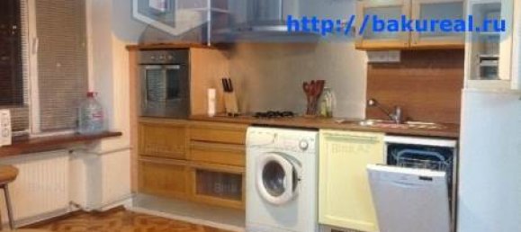 3 bedrooms Apartment in Baku, Azerbaijan No. 513 12