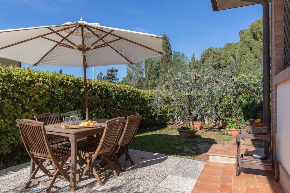 Вилла с 4 спальнями в Розиньяно Мариттимо, Италия № 304142