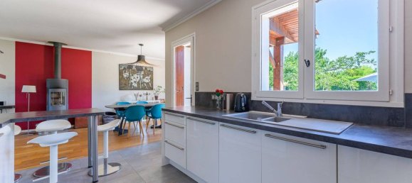 5 bedrooms Villa in Lissieu, France No. 350695 2