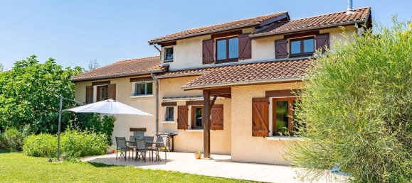 5 bedrooms Villa in Lissieu, France No. 350695 20