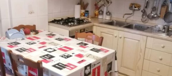 3 rooms Apartment in Tagliacozzo, Italy No. 251176 9