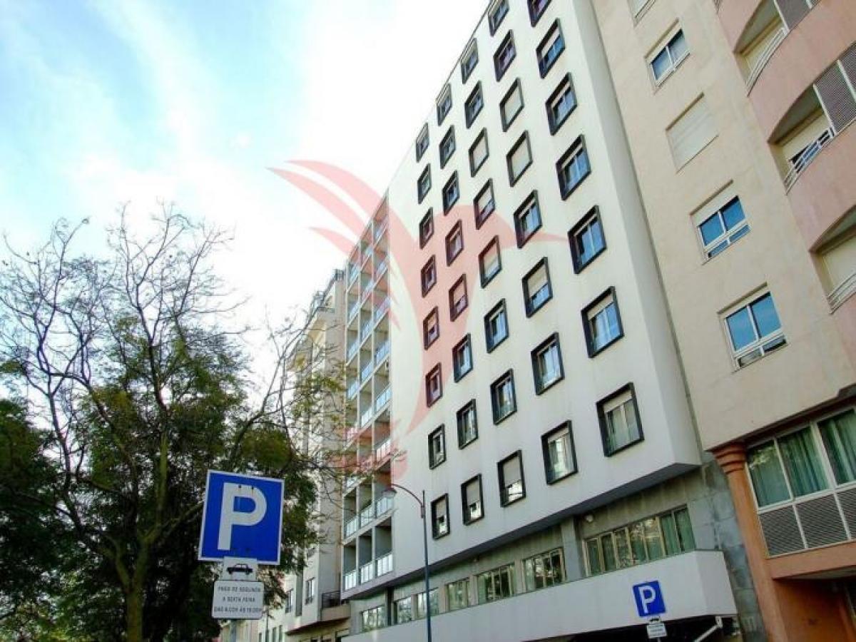 3 Schlafzimmer Wohnung in Lisbon, Portugal, Nr. 4745