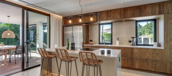 4 Schlafzimmer Villa in Marbella, Spain, Nr. 44493 22