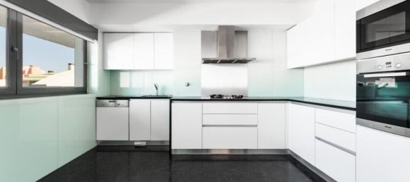 3 bedrooms Penthouse in Cascais, Portugal No. 134008 16