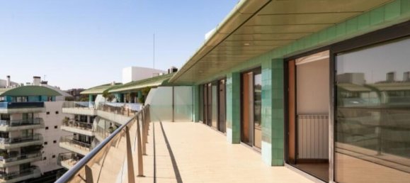 3 bedrooms Penthouse in Cascais, Portugal No. 134008 3