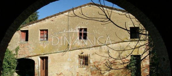 4 rooms House in Palaia, Italy No. 237698 4