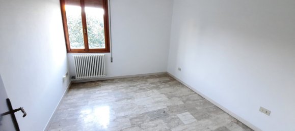 Квартира с 3 комнатами в Требазелеге, Италия № 54699 4