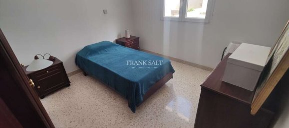 Casa T3 em Mellieha, Malta N.º 7938 7