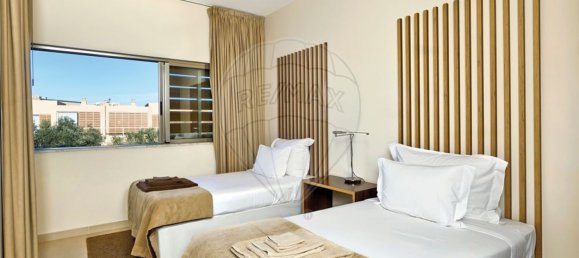 Casa de 4 dormitorios en Guia, Portugal No. 156812 4