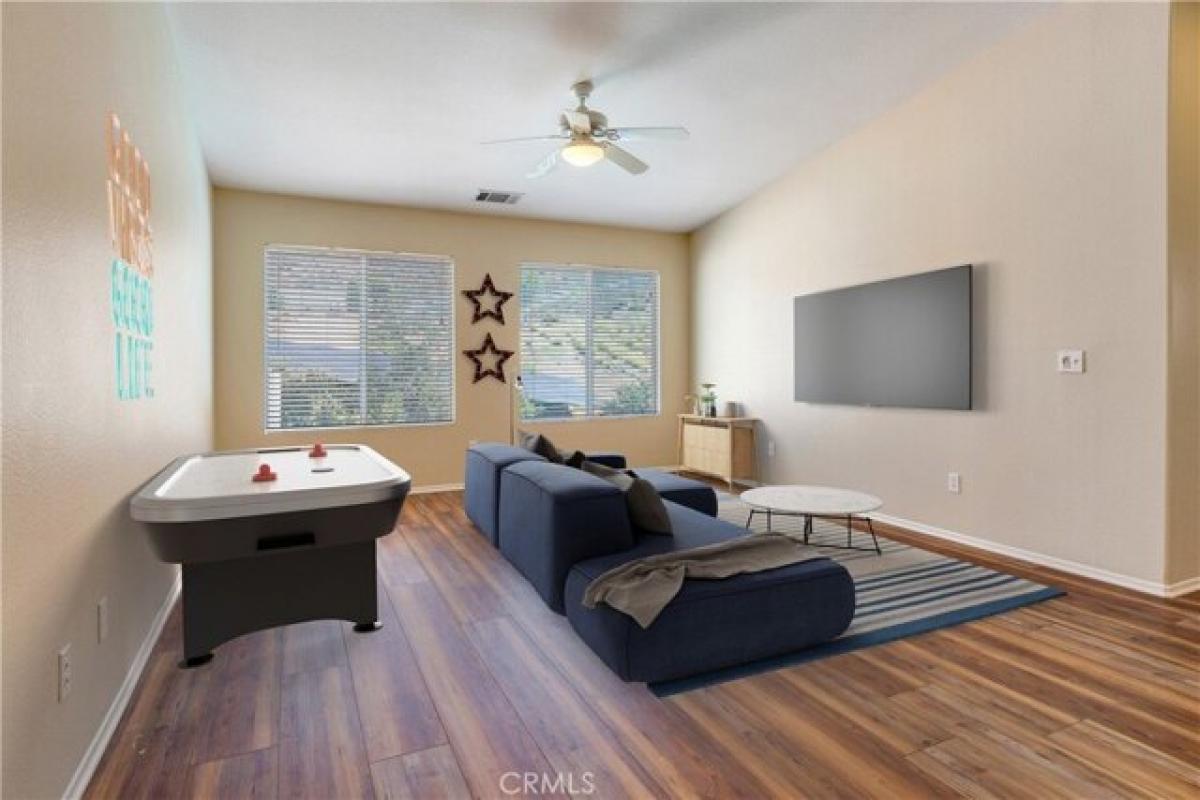 5 bedrooms House in Yucaipa, USA No. 395857