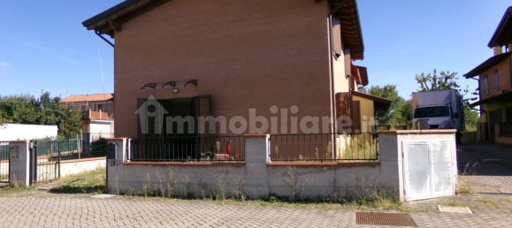 2 bedrooms Apartment in Vigarano Mainarda, Italy No. 355115 3