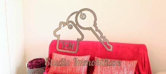 Квартира с 3 комнатами в Рим, Италия № 233180 19