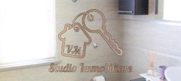 Квартира с 3 комнатами в Рим, Италия № 233180 17