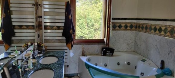 Villa de 5 divisões em Bellinzago Novarese, Italy N.º 210715 46