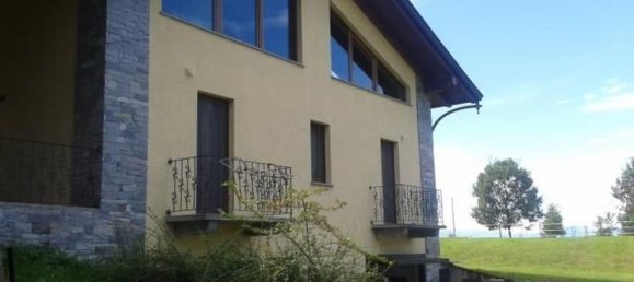 Villa de 5 divisões em Bellinzago Novarese, Italy N.º 210715 29