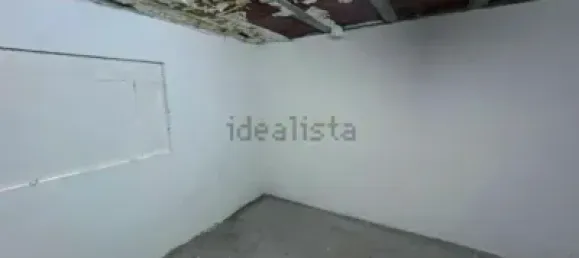 31m² Commercial property in Velez-Malaga, Spain No. 133428 3