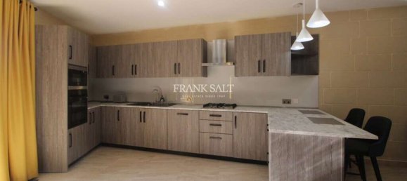 3 غرف نوم منزل في Gharb, Malta رقم 5927 7