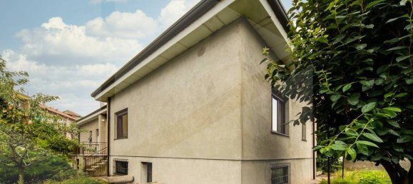 Дом с 3 комнатами в Монца, Италия № 26627 38