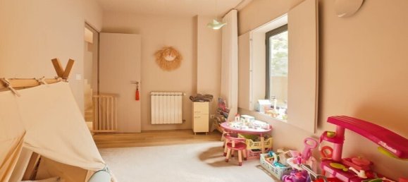 2 غرف نوم منزل ذو طابقين في Porto, Portugal رقم 17436 16