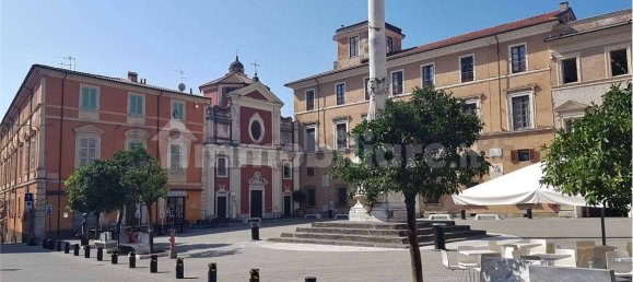 3 rooms Commercial property in Massa, Italy No. 72053 10