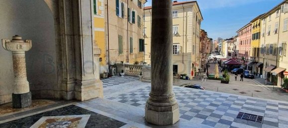 3 rooms Commercial property in Massa, Italy No. 72053 12