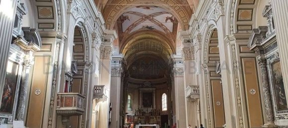 3 rooms Commercial property in Massa, Italy No. 72053 14