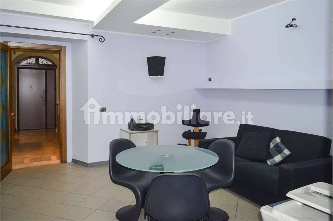 3 rooms Commercial property in Massa, Italy No. 72053