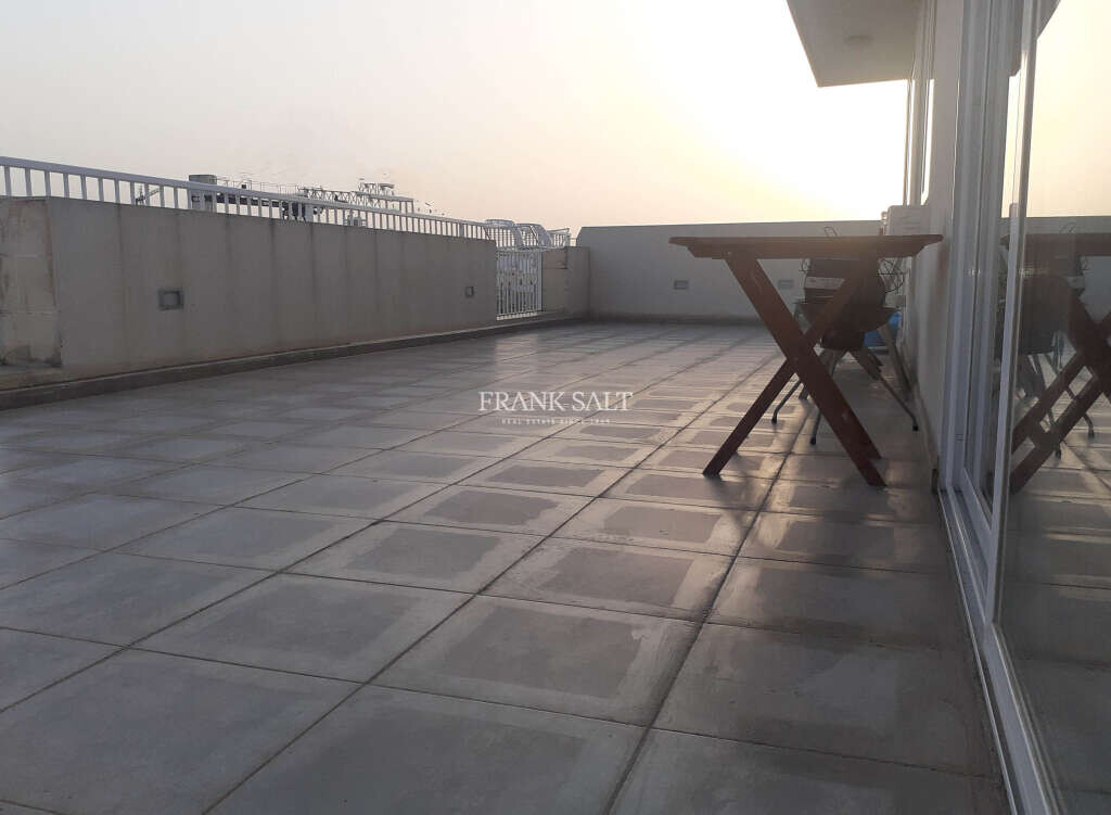 2 chambres Penthouse à Swatar, Malta No. 9592