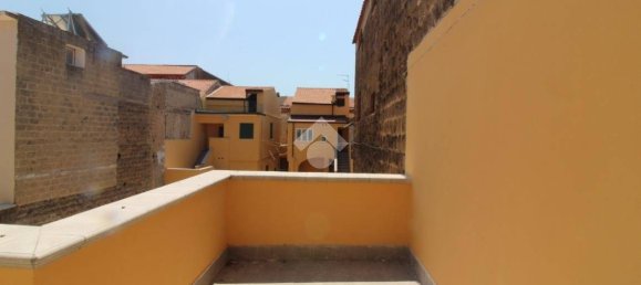 Apartamento de 2 dormitorios en Casagiove, Italy No. 300432 2