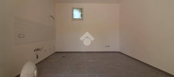 Apartamento de 2 dormitorios en Casagiove, Italy No. 300432 4