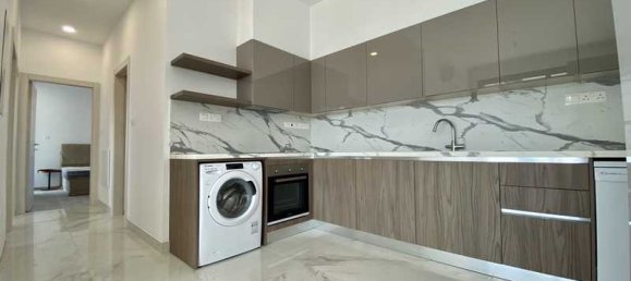 3 bedrooms Penthouse in Germasogeia, Cyprus No. 10960 9