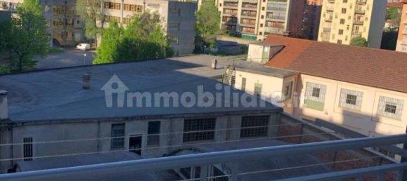 2 Schlafzimmer Wohnung in Turin, Italy, Nr. 74708 23