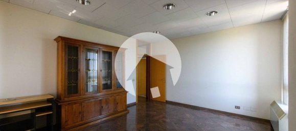 Oficina en Reggio Emilia, Italy 195 m² No. 264240 13