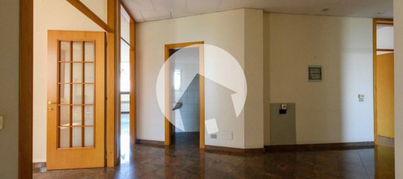 Oficina en Reggio Emilia, Italy 195 m² No. 264240 14