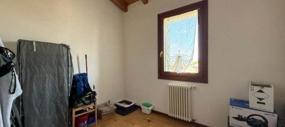 4 bedrooms Apartment in Pojana Maggiore, Italy No. 349326 18