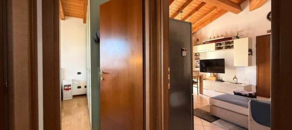 4 bedrooms Apartment in Pojana Maggiore, Italy No. 349326 9