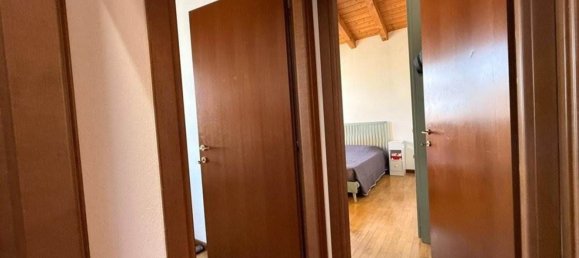4 bedrooms Apartment in Pojana Maggiore, Italy No. 349326 10