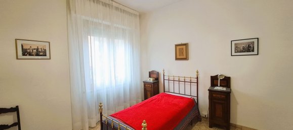5 rooms Apartment in Siena, Italy No. 106420 30