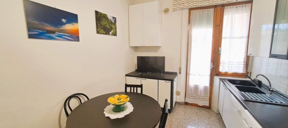 5 rooms Apartment in Siena, Italy No. 106420 14