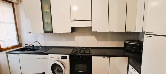 5 rooms Apartment in Siena, Italy No. 106420 10