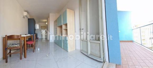 Пентхаус с 2 спальнями в Комаккьо, Италия № 19262 16