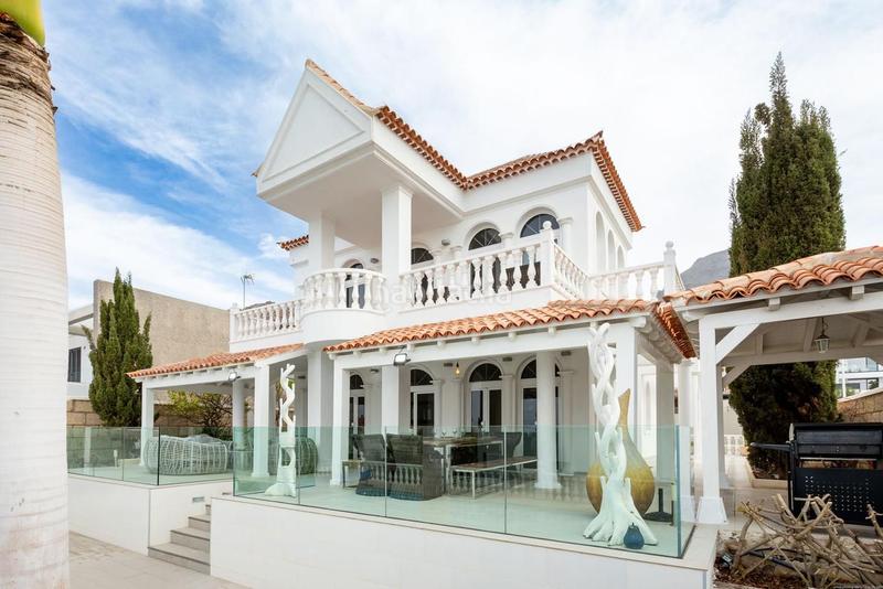 4 غرف نوم فيلا في Adeje, Spain رقم 24996