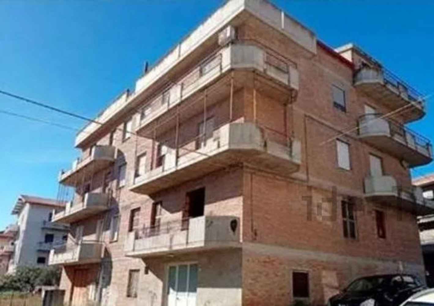 5-salle Appartement à San Salvo, Italy No. 274121