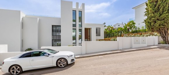 6 bedrooms Villa in Benahavis, Spain No. 4662 5