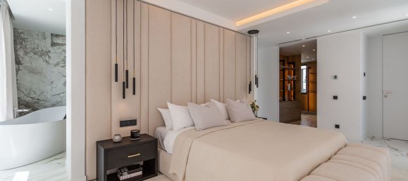 6 bedrooms Villa in Benahavis, Spain No. 4662 16