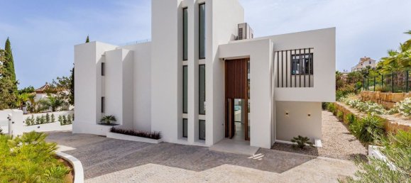 6 bedrooms Villa in Benahavis, Spain No. 4662 6